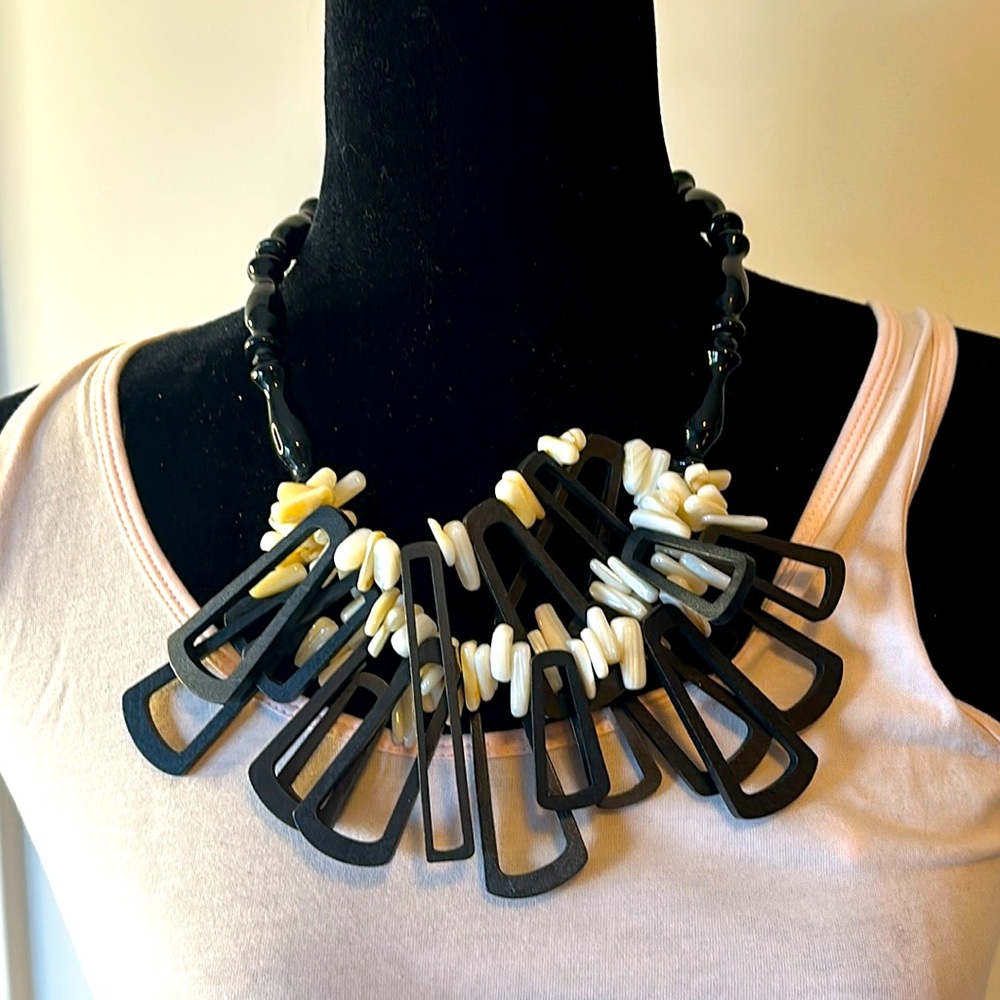 Weekend Max Mara Black and White Geometric Necklace